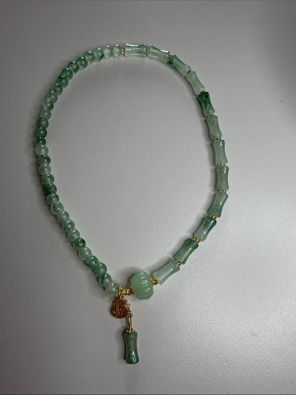 Green Beaded Pendant Necklace